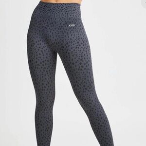 AYBL Evolve Speckled Seamless Spotted Leggings Butt Scrunch Medium